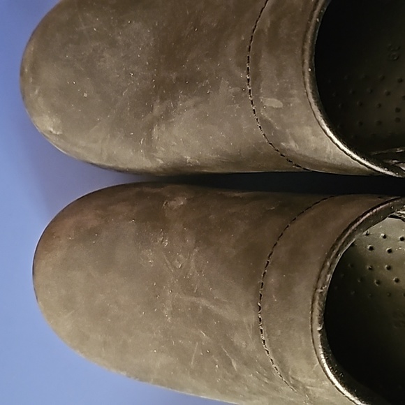 Dansko clogs - Picture 2 of 4